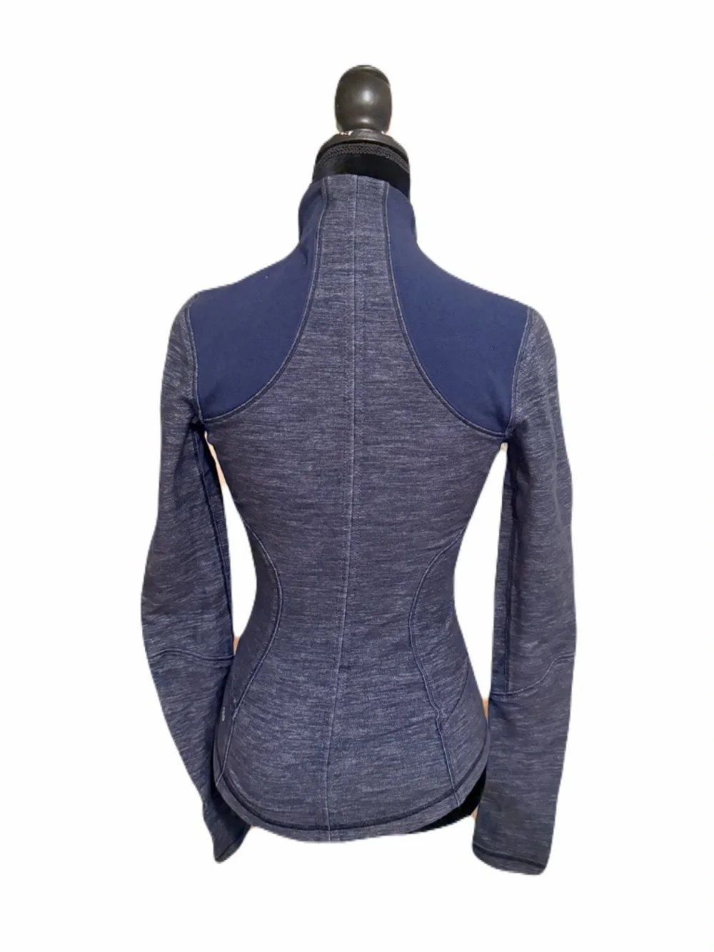 Lululemon Forme Jacket Reversible Slub Denim Inkwell size 2 luon material